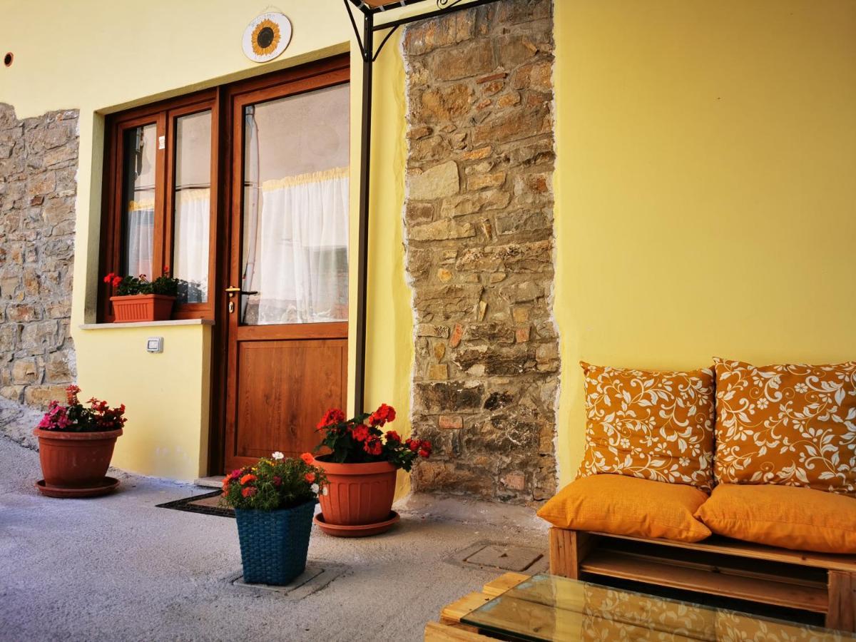 Agriturismo B&B Il Girasole Roccadaspide Exterior foto